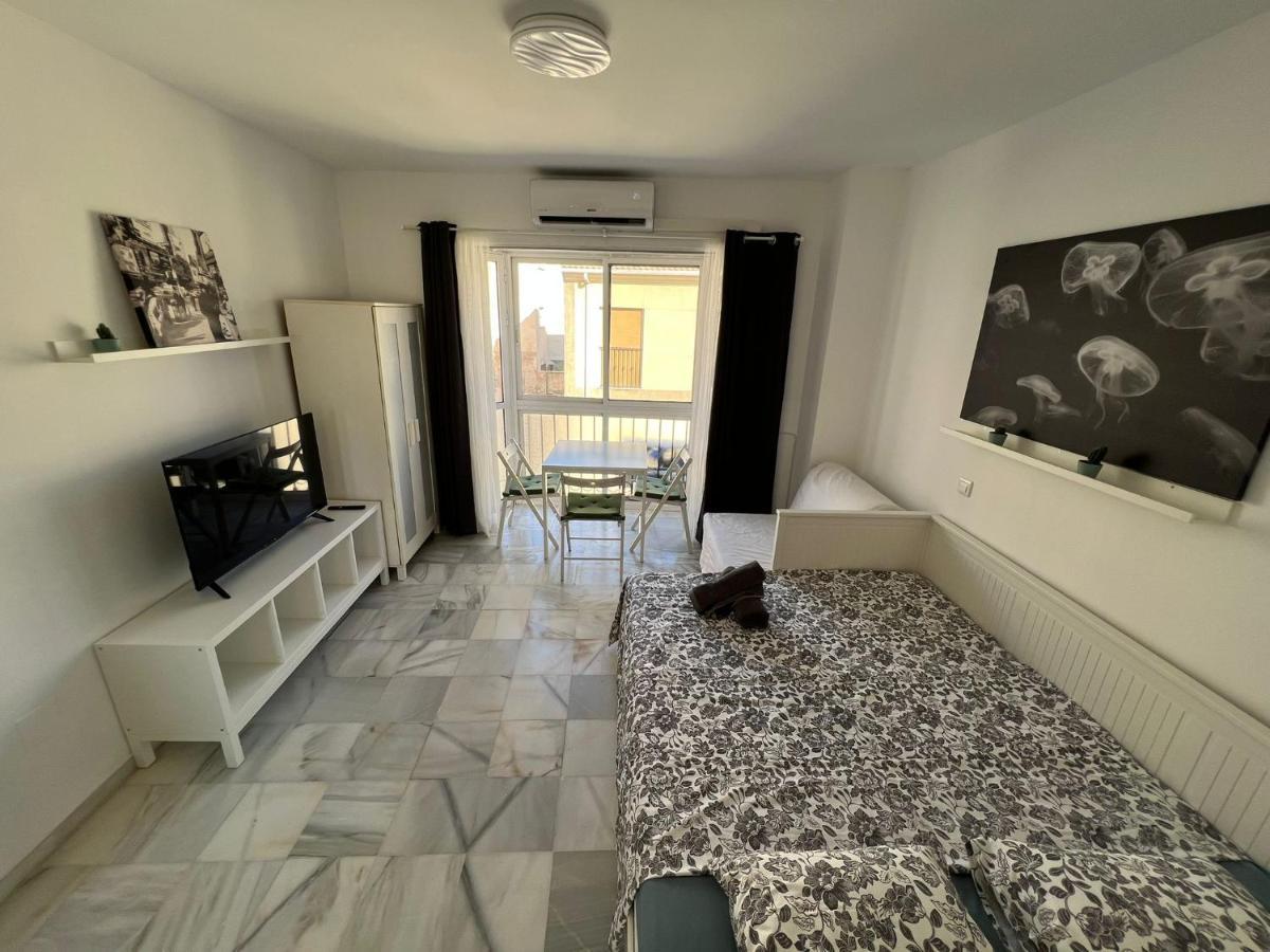 Genuar Apartments Malaga Center 3 Exterior photo